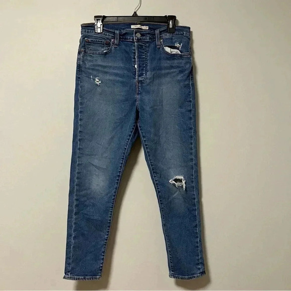 Levi’s  wedgie skinny distressed jeans 32 - Picture 1 of 8